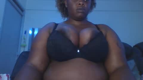 Snapshot of sweetbaby46 chatting on October 4, 9:15 am sweetbaby46 online show from October 4, 9:15 am