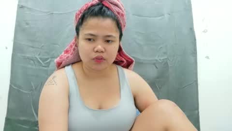 sweetbigtits_maria online show from April 10, 5:08 pm
