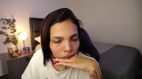 sweetbitter_ online show from March 17, 9:41 pm