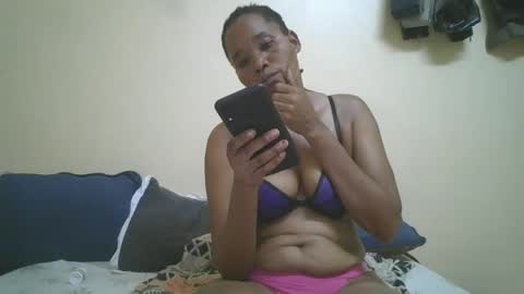 sweetcamgal online show from February 19, 5:05 am