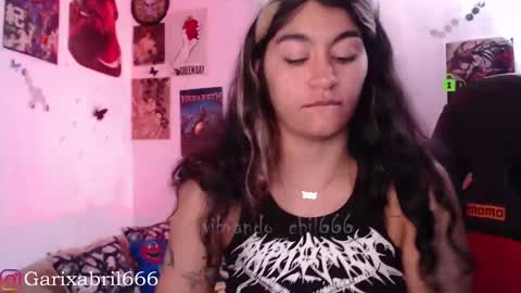Snapshot of sweetdevil631 chatting on January 7, 5:09 pm Abril online show from January 7, 5:09 pm