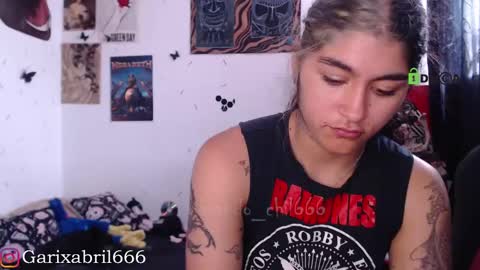 Snapshot of sweetdevil631 chatting on January 13, 6:59 pm Abril online show from January 13, 6:59 pm