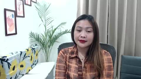 Snapshot of sweetestsmile_ chatting on January 13, 3:01 am Khaye online show from January 13, 3:01 am