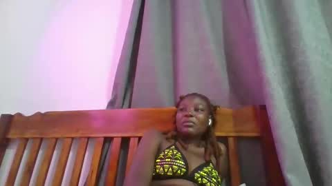 Snapshot of sweetfel chatting on October 26, 9:38 am sweetfel online show from October 26, 9:38 am