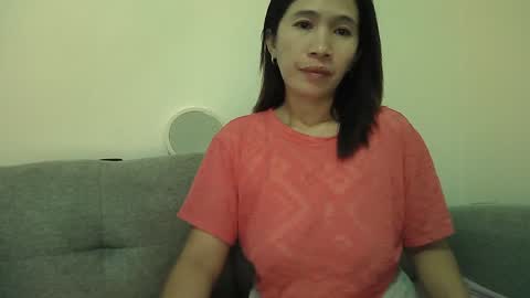 Snapshot of sweetfilipinawet chatting on December 5, 2:55 pm Stacy online show from December 5, 2:55 pm