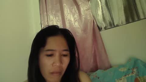 Snapshot of sweetfilipinawet chatting on February 1, 4:44 pm Stacy online show from February 1, 4:44 pm