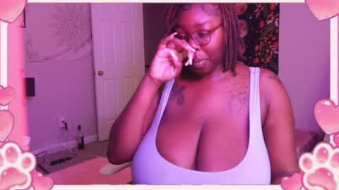 sweetgirllei online show from December 1, 6:43 pm