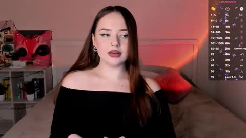 Hannah online show from November 16, 2:50 pm