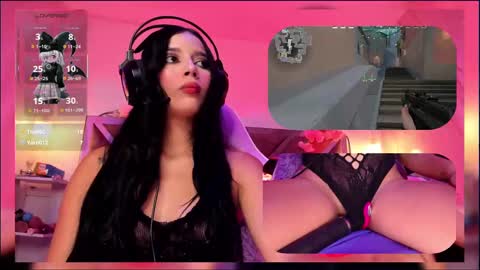 Snapshot of sweetie_cloe chatting on October 1, 10:59 pm sweetie_cloe online show from October 1, 10:59 pm