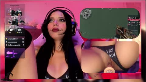 Snapshot of sweetie_cloe chatting on October 11, 10:34 pm sweetie_cloe online show from October 11, 10:34 pm