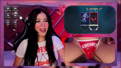 Snapshot of sweetie_cloe chatting on October 3, 11:21 pm sweetie_cloe online show from October 3, 11:21 pm