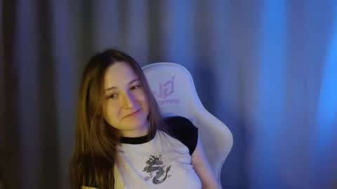 Annie online show from December 20, 8:13 pm