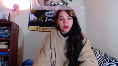Snapshot of sweetie_maryy chatting on January 16, 3:45 am Maria my insta sweetie maryy online show from January 16, 3:45 am
