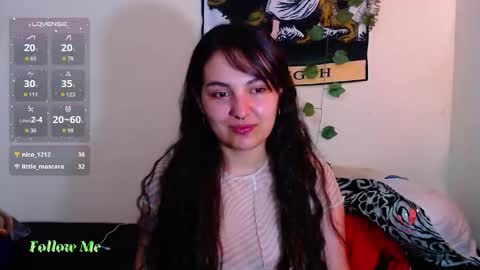 Snapshot of sweetie_maryy chatting on October 12, 8:11 pm Maria my insta sweetie maryy online show from October 12, 8:11 pm