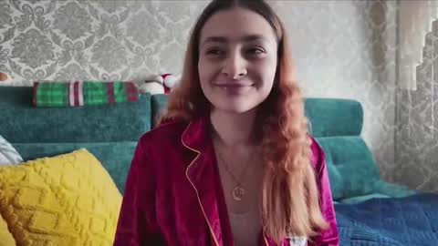 sweetliaison online show from February 11, 8:49 am