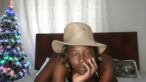 sweetlily_30 online show from December 2, 12:18 pm