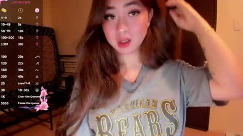 Zoe online show from June 20, 5:27 pm