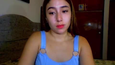 Snapshot of sweetmaddiee_ chatting on October 21, 1:31 am Maddie online show from October 21, 1:31 am