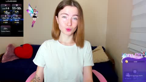 Snapshot of sweets_alma chatting on December 24, 6:22 am sweets_alma online show from December 24, 6:22 am