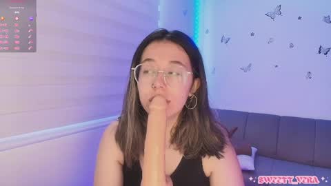 Veronica Independent Model online show from April 8, 2:19 pm