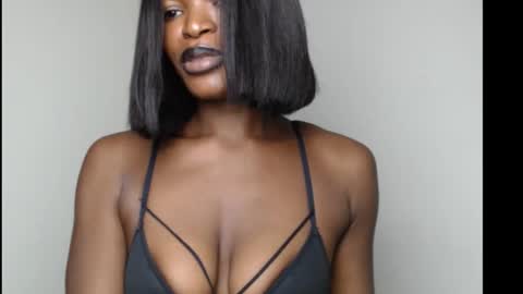 sweetxxboobsx online show from November 7, 9:04 am