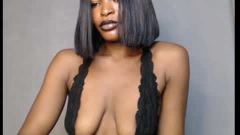 sweetxxboobsx online show from February 24, 9:30 am