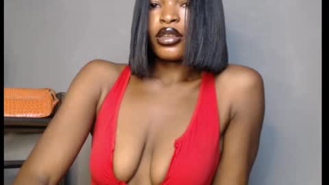 sweetxxboobsx online show from March 13, 8:37 am