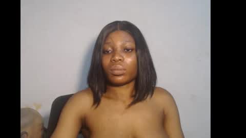 Sweetxxpie online show from September 16, 11:13 pm