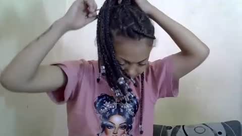Snapshot of sweety_angel_7 chatting on October 19, 5:31 am Sarah online show from October 19, 5:31 am