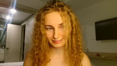 sweety_fruits online show from November 28, 3:37 pm