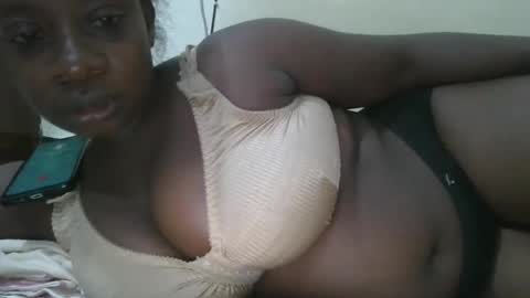 sweetyass25 online show from September 14, 6:28 pm