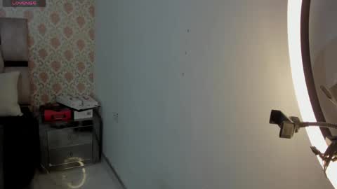Dahian online show from May 12, 1:51 pm
