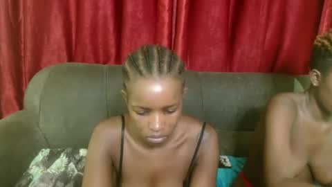 Snapshot of sweetz_candice chatting on February 25, 1:30 am sweetz_candice online show from February 25, 1:30 am