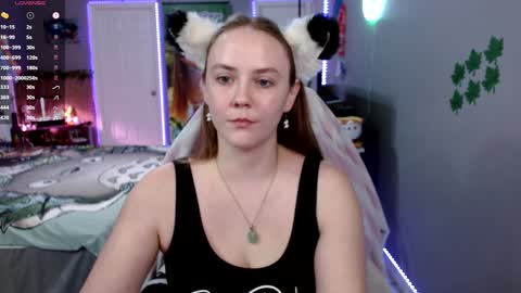 Snapshot of syndica chatting on September 10, 12:54 am Jennah online show from September 10, 12:54 am