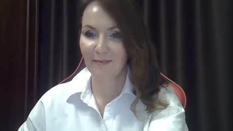 taisialucky77 online show from October 19, 4:53 pm