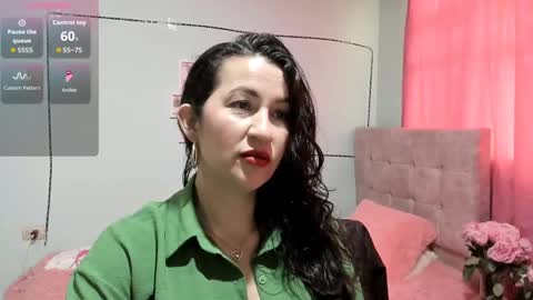 Talia  mia online show from April 17, 1:24 pm
