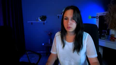 Snapshot of talia_seduce chatting on September 12, 4:14 pm talia_seduce online show from September 12, 4:14 pm