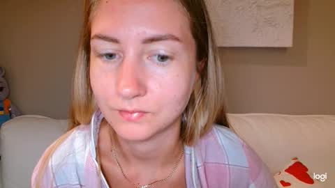  Kira  online show from October 10, 5:23 am