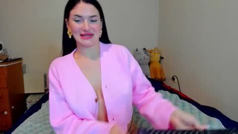 talky_pal online show from September 19, 3:11 pm