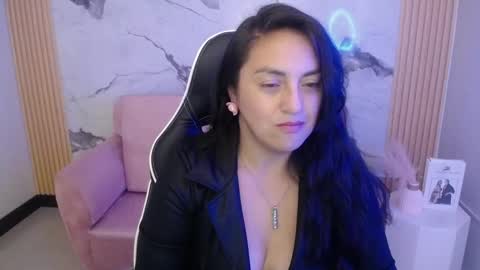 tamara_ch1 online show from November 27, 3:53 am