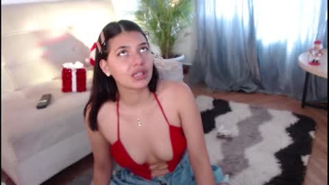 Snapshot of tamara_daniels chatting on December 13, 10:02 pm Tamara online show from December 13, 10:02 pm