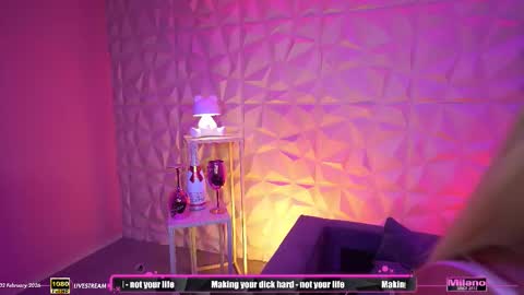 TamaraMilano online show from February 2, 8:57 am