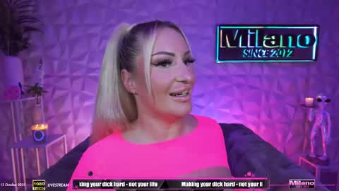 TamaraMilano online show from October 12, 7:55 am