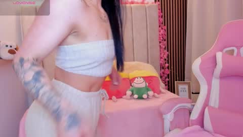 Tammy online show from December 5, 4:41 pm