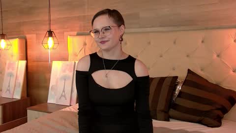 Tammy Mays online show from October 27, 7:26 am