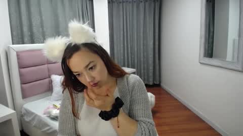 Snapshot of tammyparker_ chatting on February 19, 4:34 am Tammara online show from February 19, 4:34 am