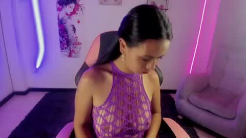 tamytrickss online show from June 22, 1:41 pm