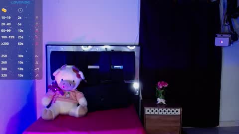 taniaquen online show from October 14, 10:56 pm