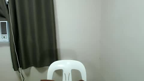 Snapshot of tashaa_09 chatting on September 28, 1:27 pm call me tashaa online show from September 28, 1:27 pm