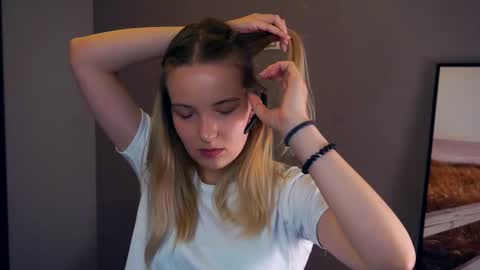 Your Ressie online show from September 25, 7:18 am